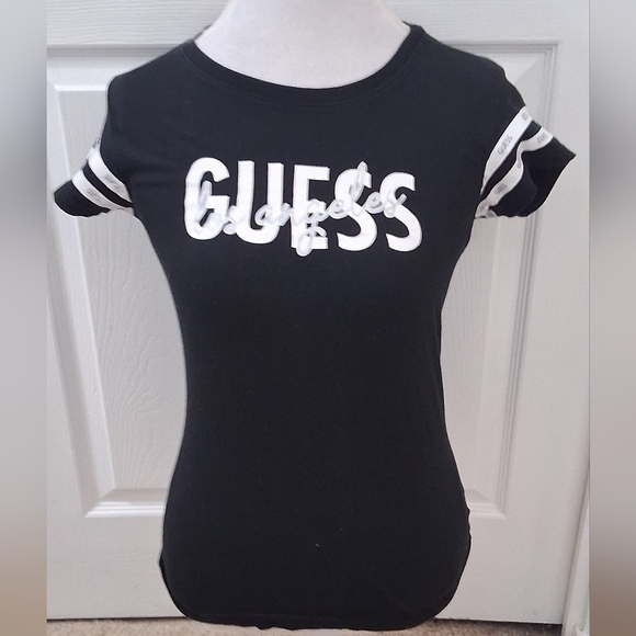 Guess Black Fitted Polo Cap Sleeve Tee    Size S - Picture 1 of 15